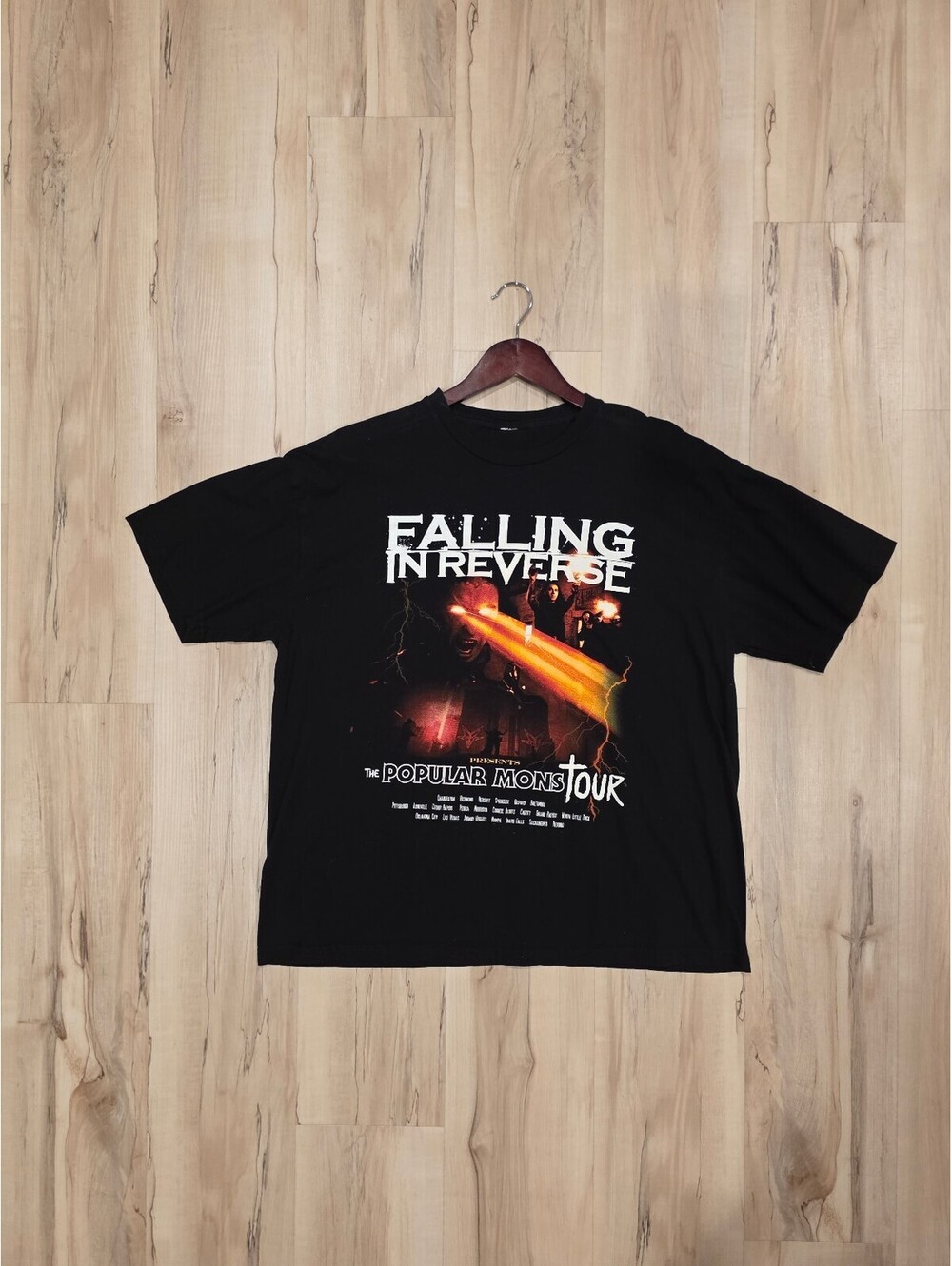 Falling In Reverse The Popular Monstour Black Band T-Shirt Size L